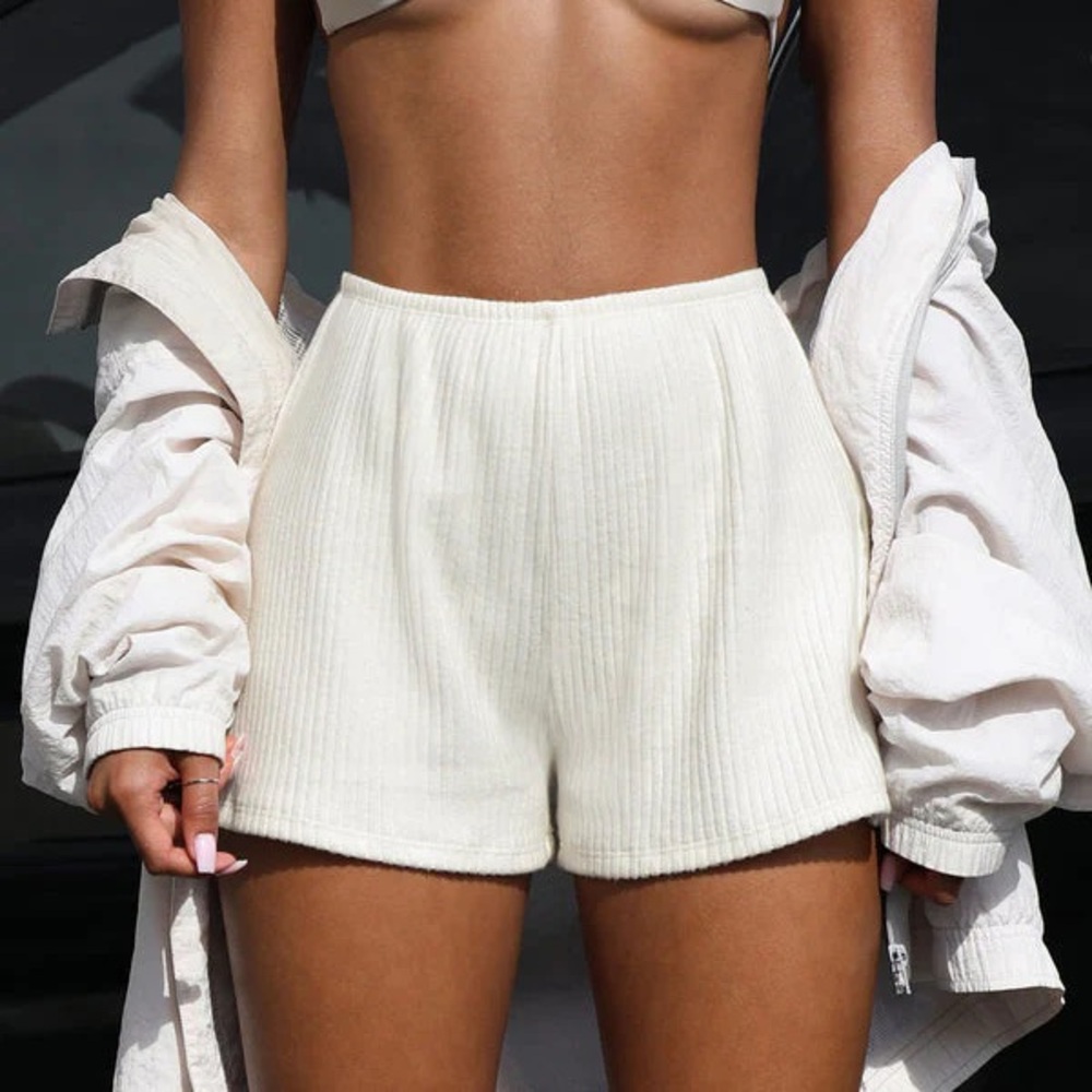 Joah Brown Cream Ribbed Women Shorts
